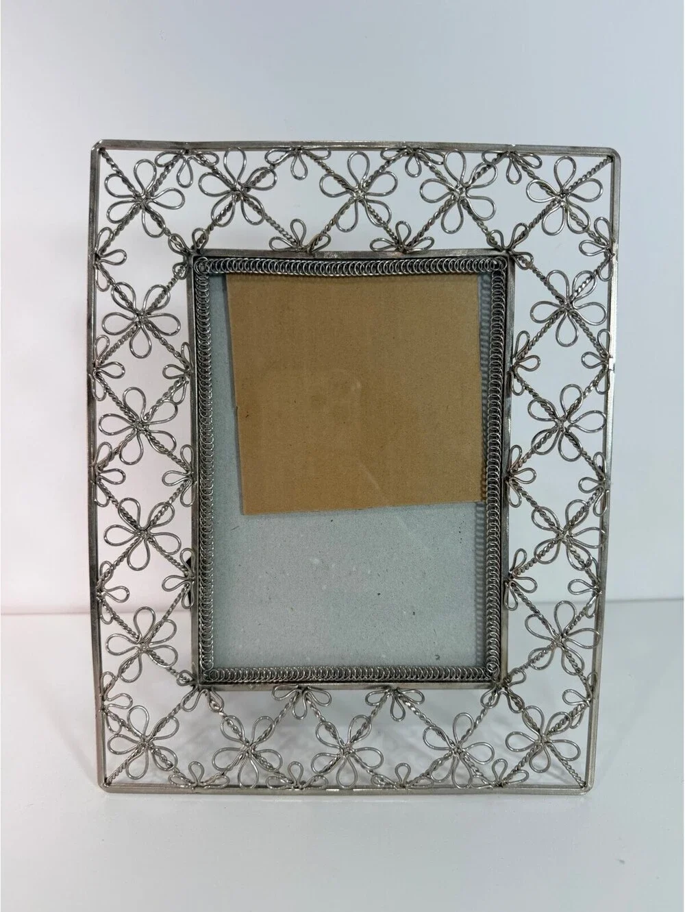 Silver tone wire flower picture frame
